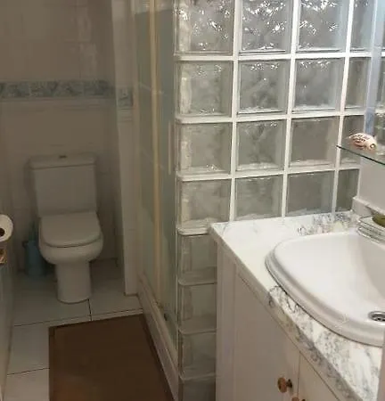 Cozy Estudio Avenida Suecia * لوس كريستيانوس